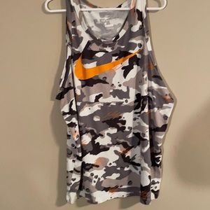 Men’s XL Nike Dry-Fit Tank Top